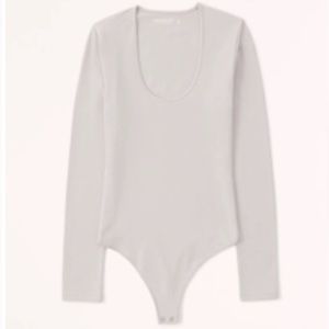 Abercrombie long sleeve scoop neck bodysuit